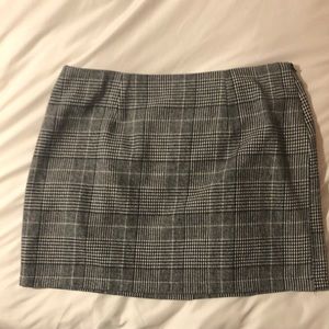 Plaid mini skirt
